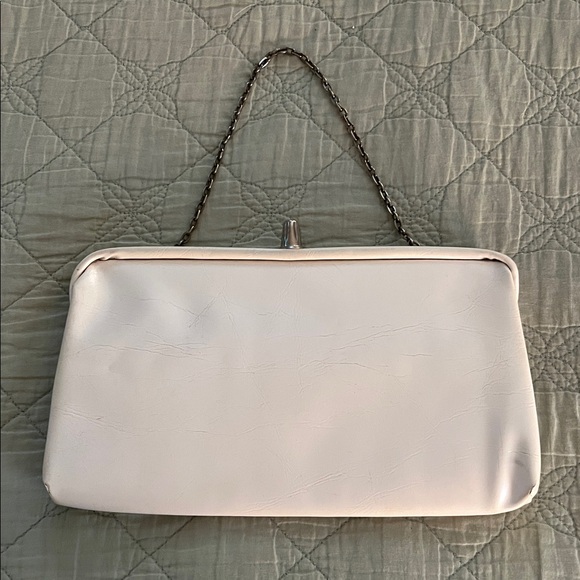 Vintage 60s white leather frame bag / evening clutch with silver chain handle - Picture 1 of 12